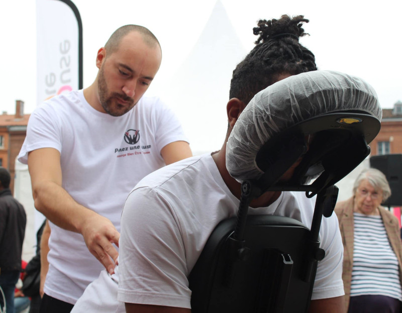 laurent massage assis